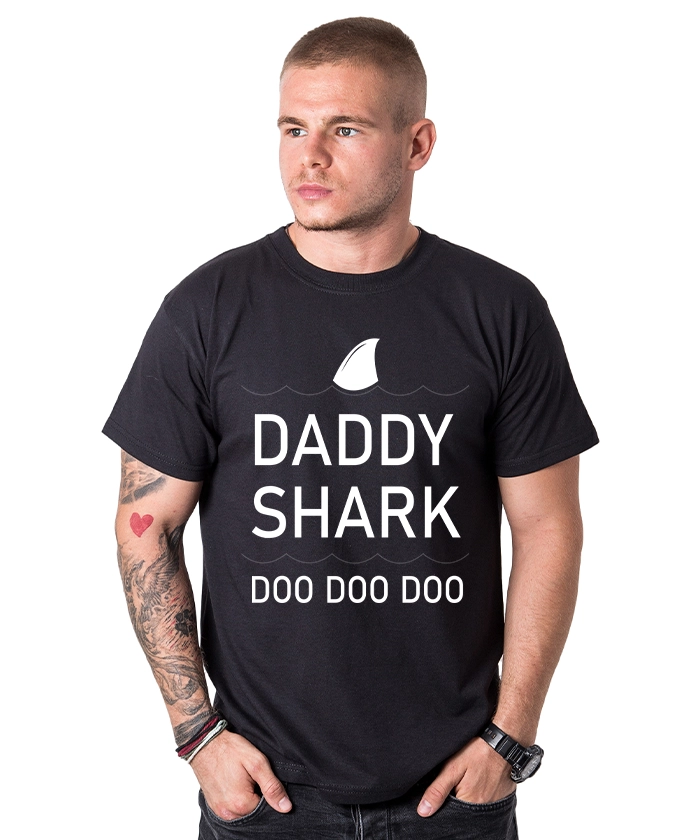 mujka-teniska-daddy-shark-cooltee